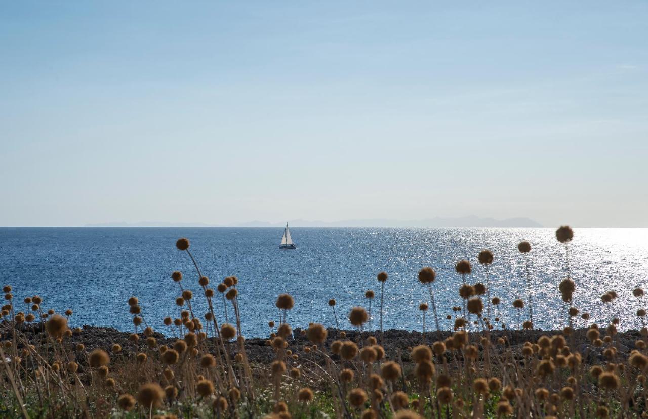 Pierre & Vacances Menorca Cala Blanes Cala'N Blanes  Exterior foto